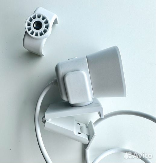 Веб-камера Logitech Streamcam (white)