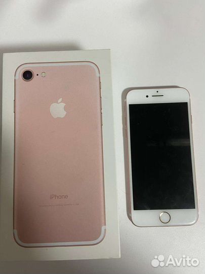 Телефон iPhone 7, 32 Гб