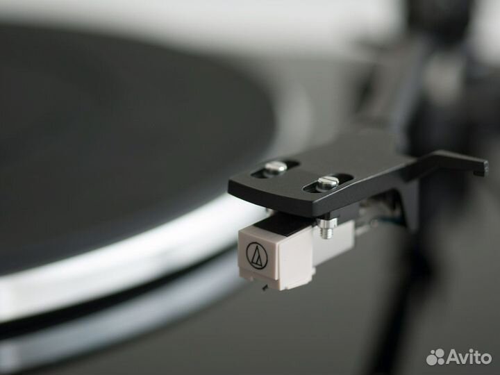 Проигрыватели Music Hall MMF-1.3 Black (AT3600)