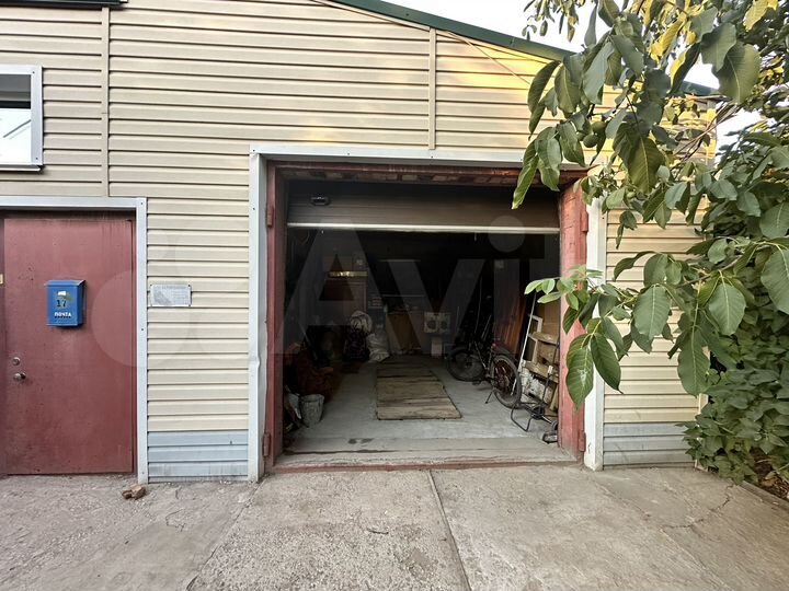 Дом 151,6 м² на участке 4 сот.