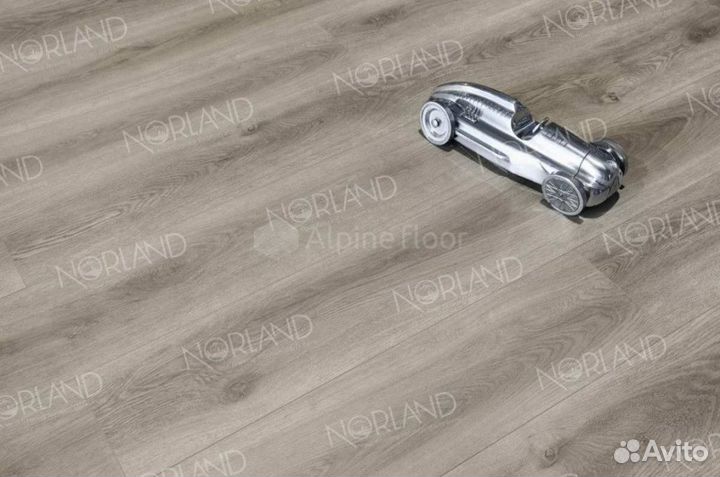 Кварцвиниловая плитка со склада