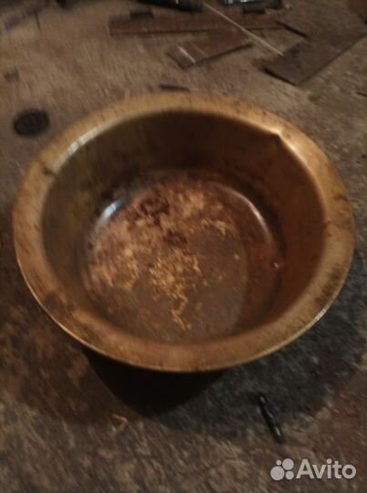Медный тазик