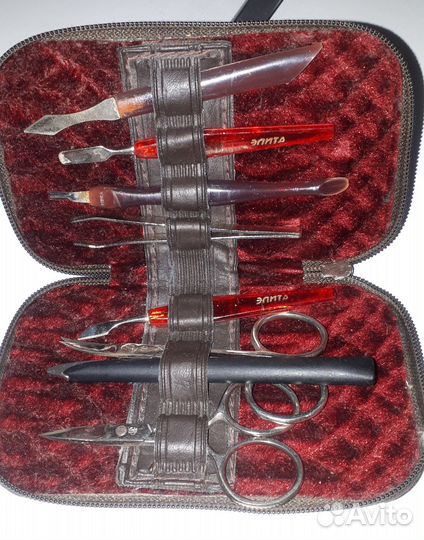 Маникюрный набор для ногтей