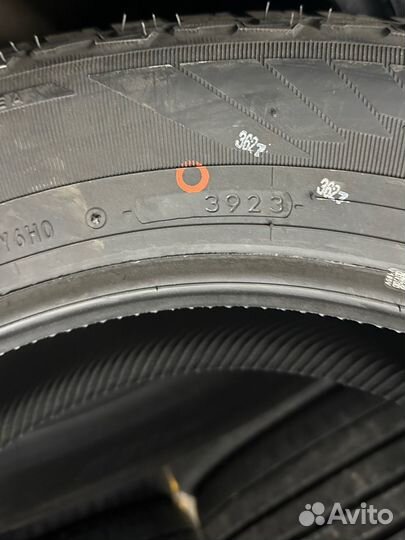 Yokohama Geolandar CV 4S G061 235/65 R18 110V