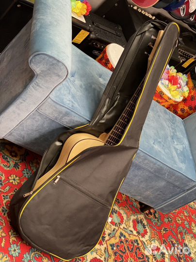 Чехол для гитары с удобным карманом