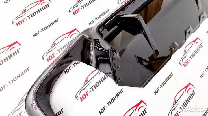 Задний диффузор BMW 5 series f10 M5 V-style