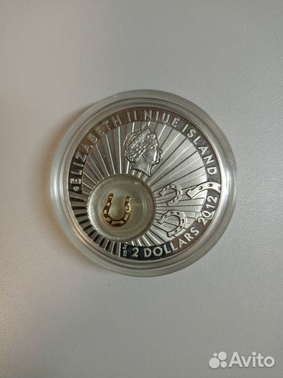 Монета Ниуэ 2 доллара, 2012 Удача - Подкова
