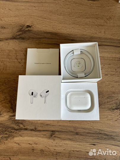 Наушники Apple AirPods Pro 1