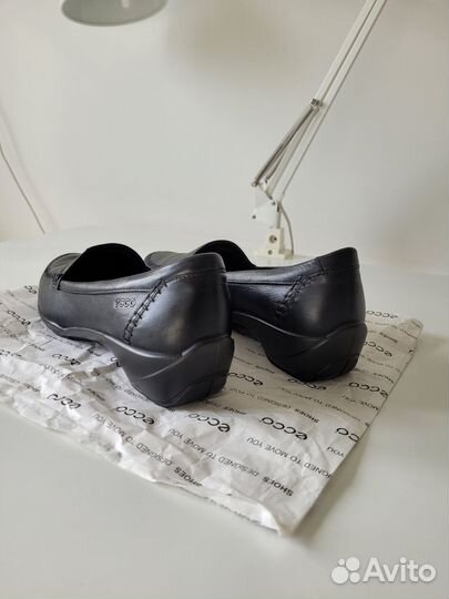 Ecco shine туфли