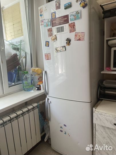 Продам холодильник