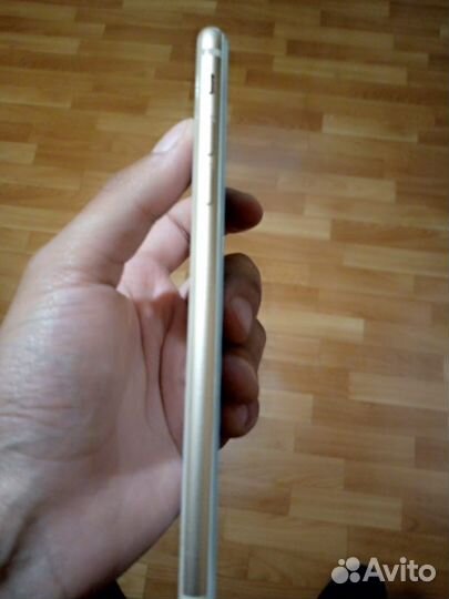 iPhone 8 Plus, 64 ГБ