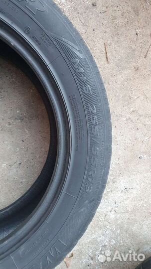 Goodyear Wrangler HP All Weather 255/55 R19 111V