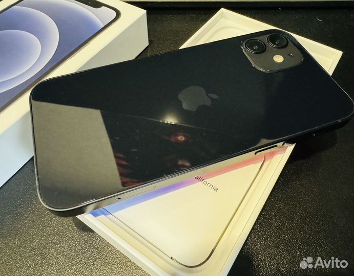 iPhone 12, 128 ГБ
