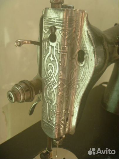 Универсальная Ножная Швейная Машинка Подольск 2М