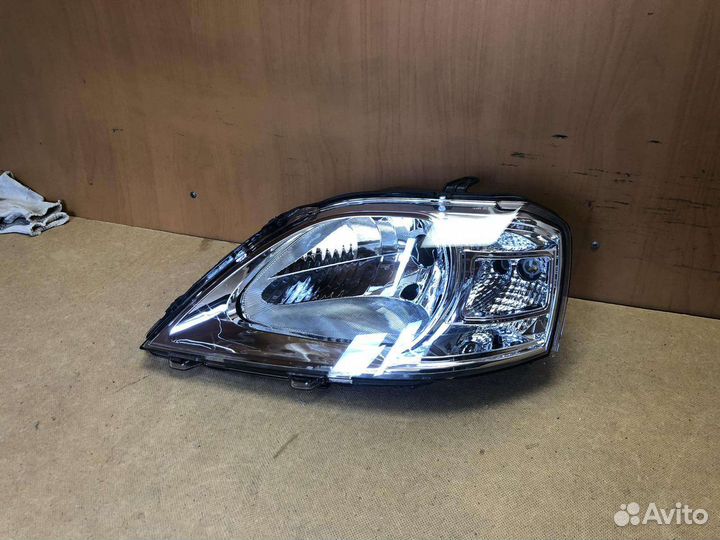 Фара левая Renault Logan/lada Largus