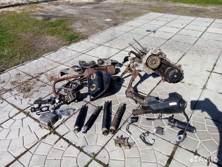 Запчасти на скутер