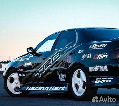 Изготовление наклеек на авто