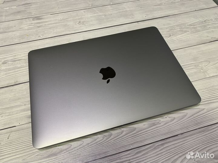 MacBook Pro 13