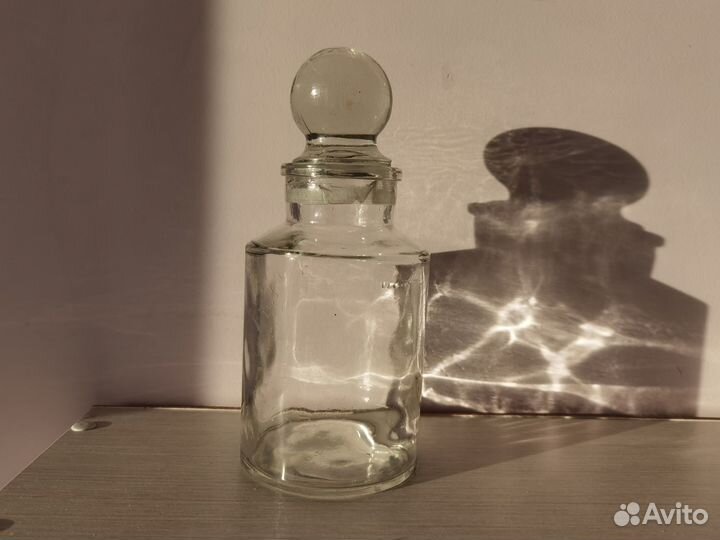 Графин старинный