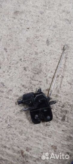 Замок крышки багажника лада гранта