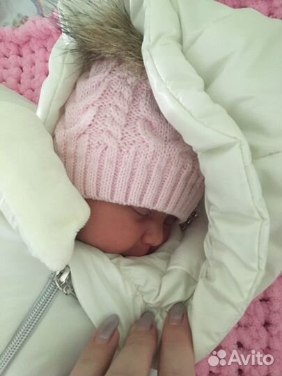 Шапка для девочки зимняя