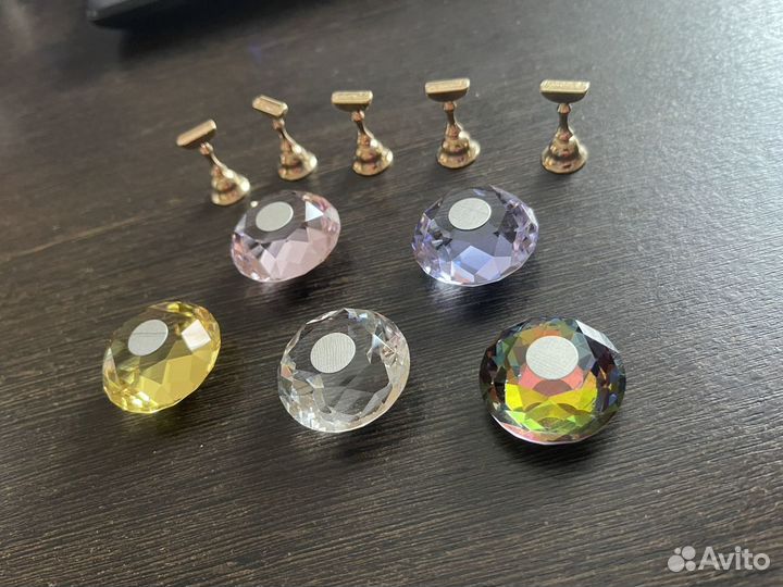 Магнитные подставки для типс