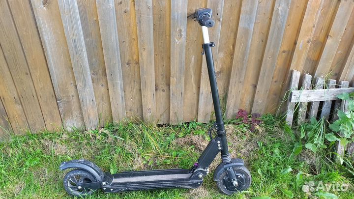 Самокат взрослый электрический бу