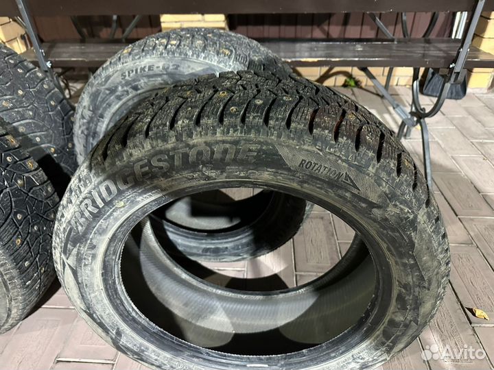 Bridgestone Blizzak Ice 215/55 R17