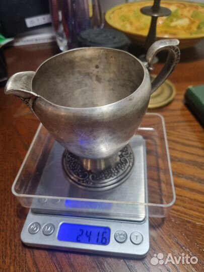 Серебряный молочник, сахарница