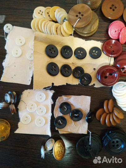 Пуговицы винтаж. СССР ранний.Комплектами