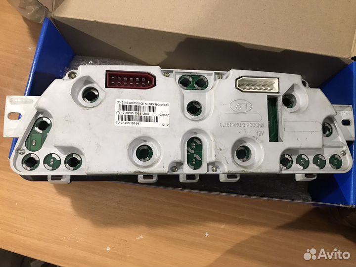 Приборная панель ваз 2114