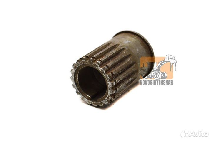 Шестерня привода насоса CBG2063 шпонка 19 зуб L-74 мм