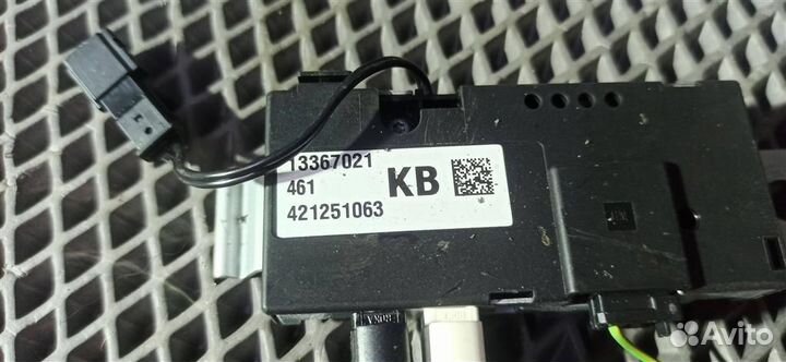 Антенна электрическая Opel Astra J GTC