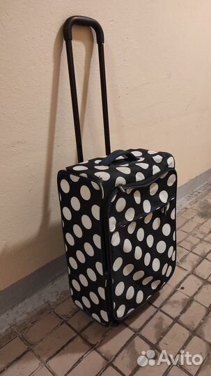 Сумка дорожная на 2 колёсах. икеа