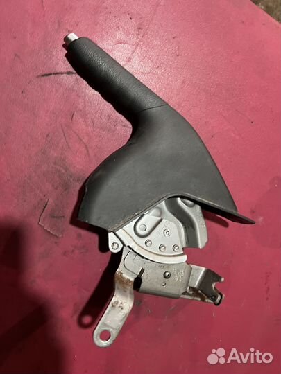 Ручник Ford Fiesta mk6