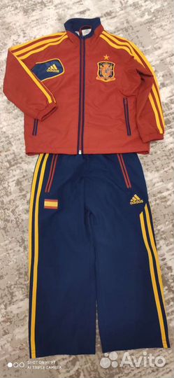 Спортивный костюм adidas для мальчика новый