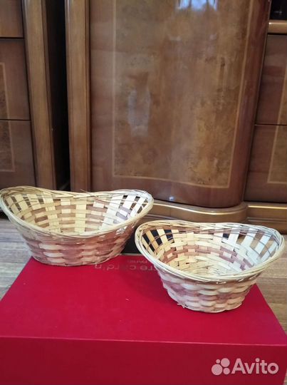Корзина плетеная для подарков