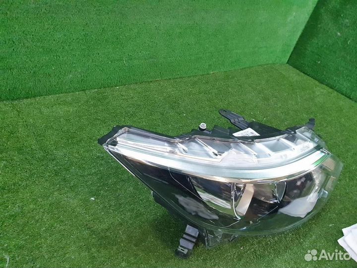 Фара правая Nissan Qashqai