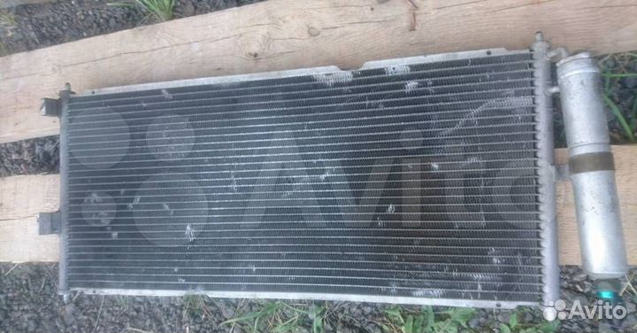 Радиатор кондиционера Nissan Primera P12 2002