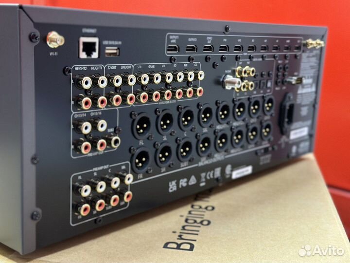 Arcam AV40, AV процессор