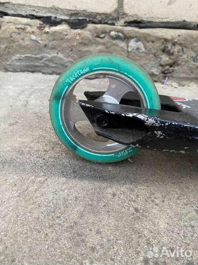 Трюковой самокат