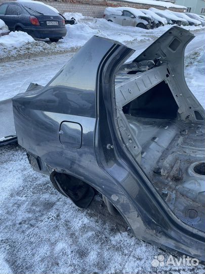 Renault logan заднее крыло правое и левое