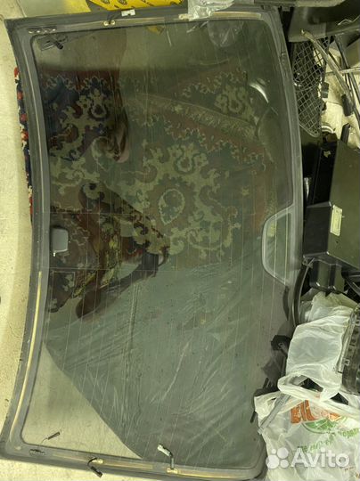 Заднее стекло BMW 5 e39