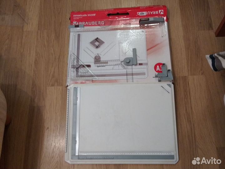Чертежная доска Brauberg