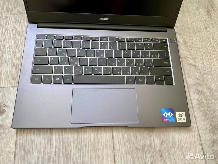 Ноутбук honor MagicBook X14 в идеале