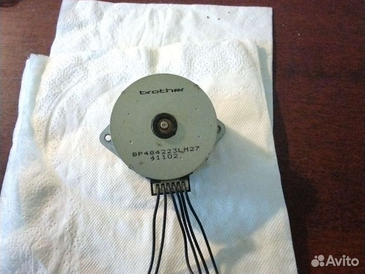 Шаговый двигатель brother