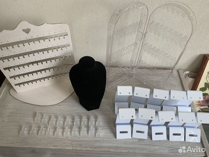 Подставки для украшений