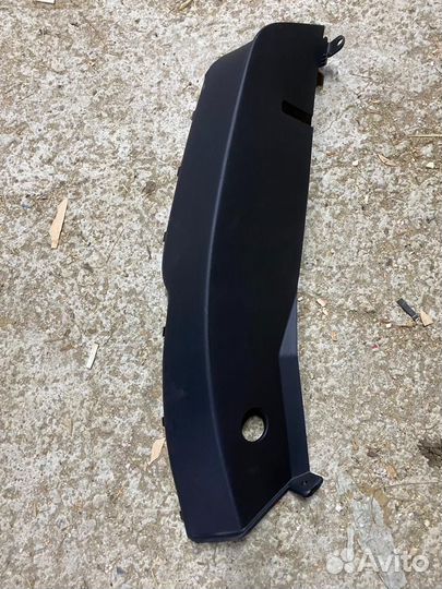 Kia Ceed 2 pro накладка задней стойки