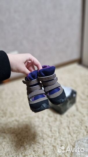 Ботинки adidas для девочки