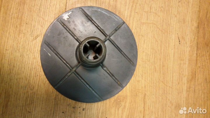 Крепление запасного колеса рено сценик 2 меган2